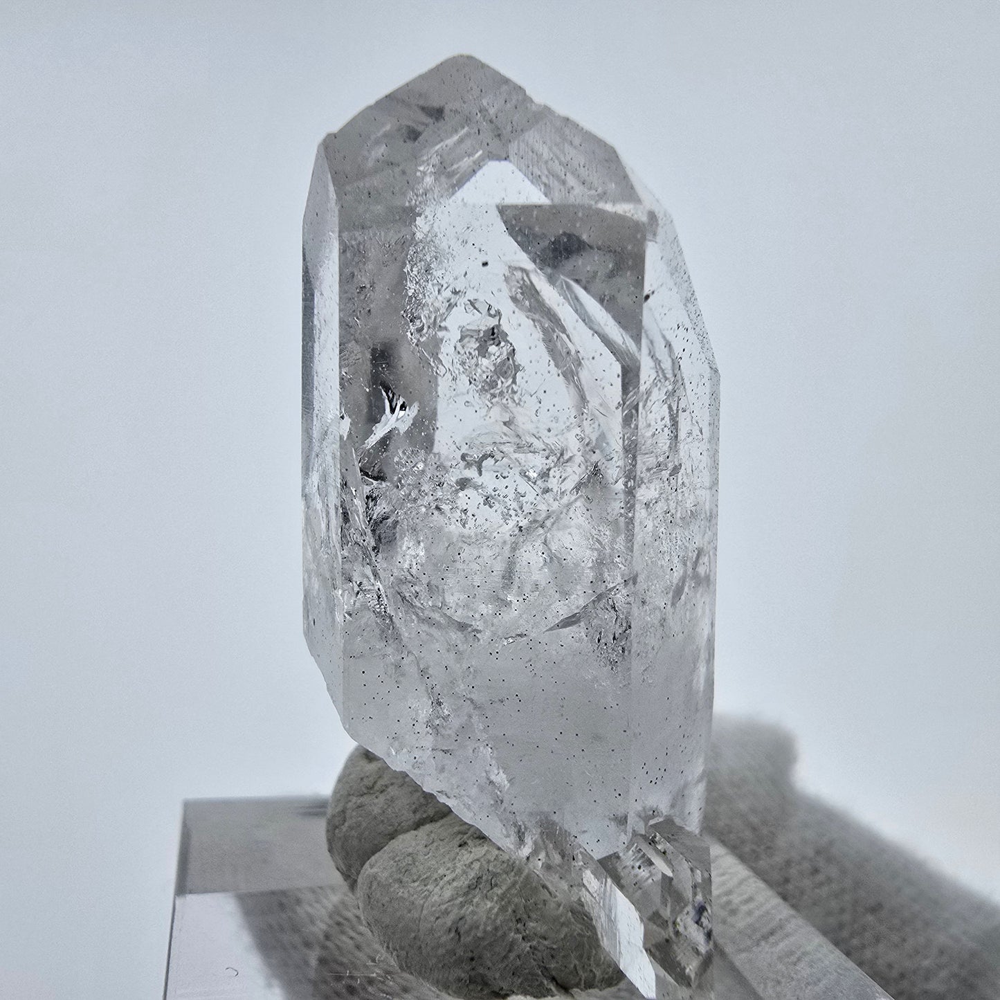 Klare Phantom Quarz Spitze Streep Mine, Goboboseb, Namibia 39*17*13mm