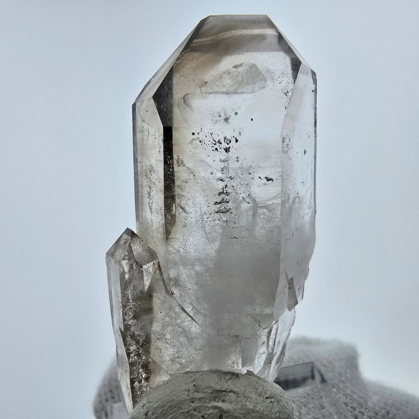 Phantom Rauchquarz DT Zepter Stufe Goboboseb, Namibia 46*22*14mm
