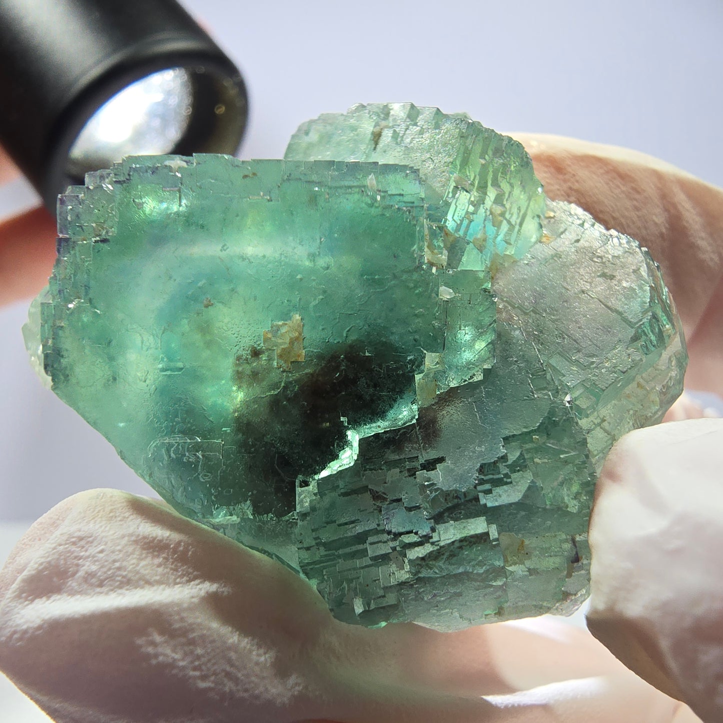 Spécimen de cube de fluorite fantôme transparente, vert parqueté, Okorusu, Namibie, 43 x 37 x 24 mm