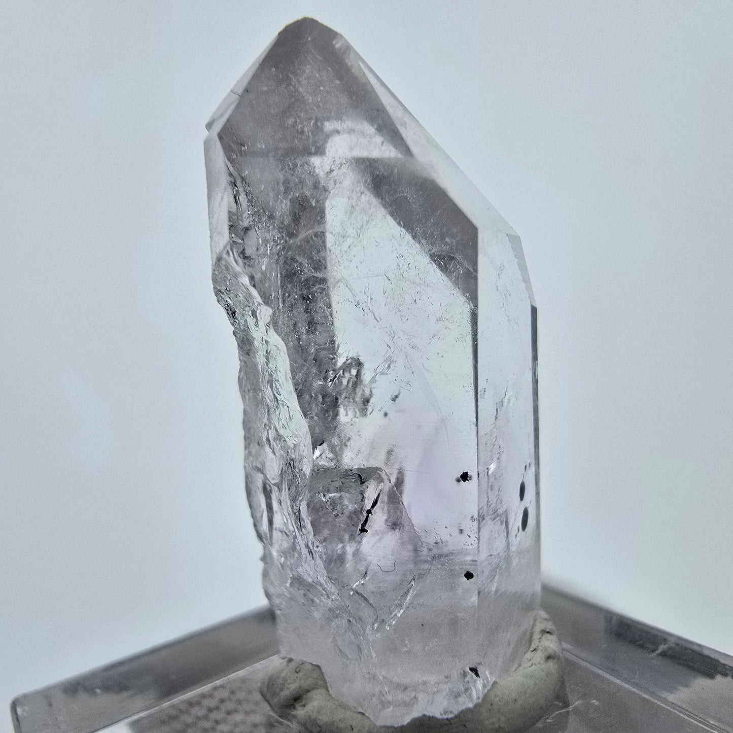 Klarer Amethyst Quarz grüne Einschlüsse Streep Mine Goboboseb Namibia 30*13*12mm