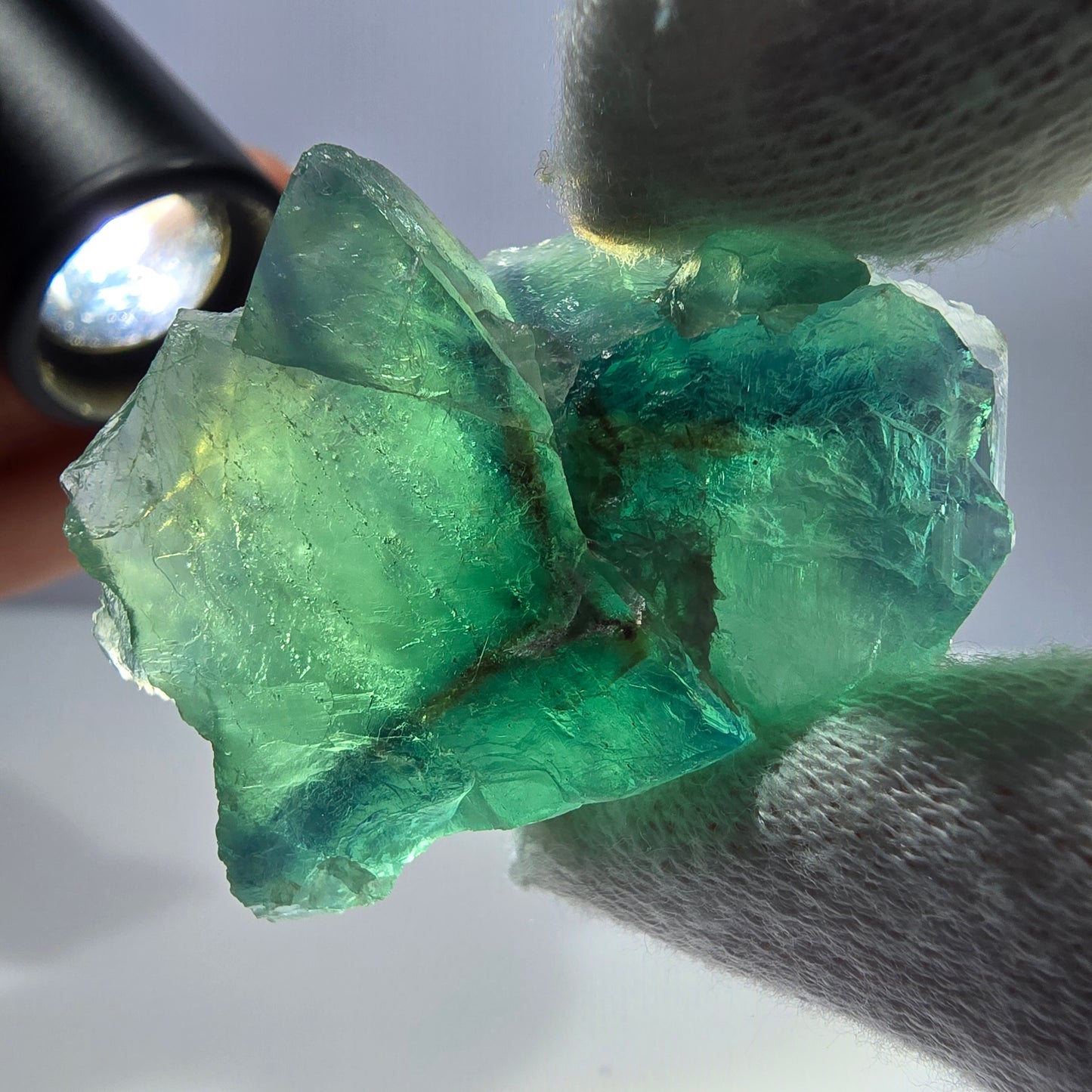 Rare spécimen de cube de fluorite fantôme, parqueté vert Okorusu, Namibie, 48 x 32 x 27 mm