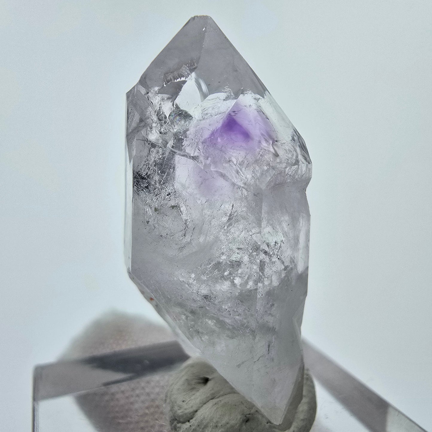 Cristal d'améthyste fantôme transparent Streep Mine Goboboseb Namibie 31*13*12mm