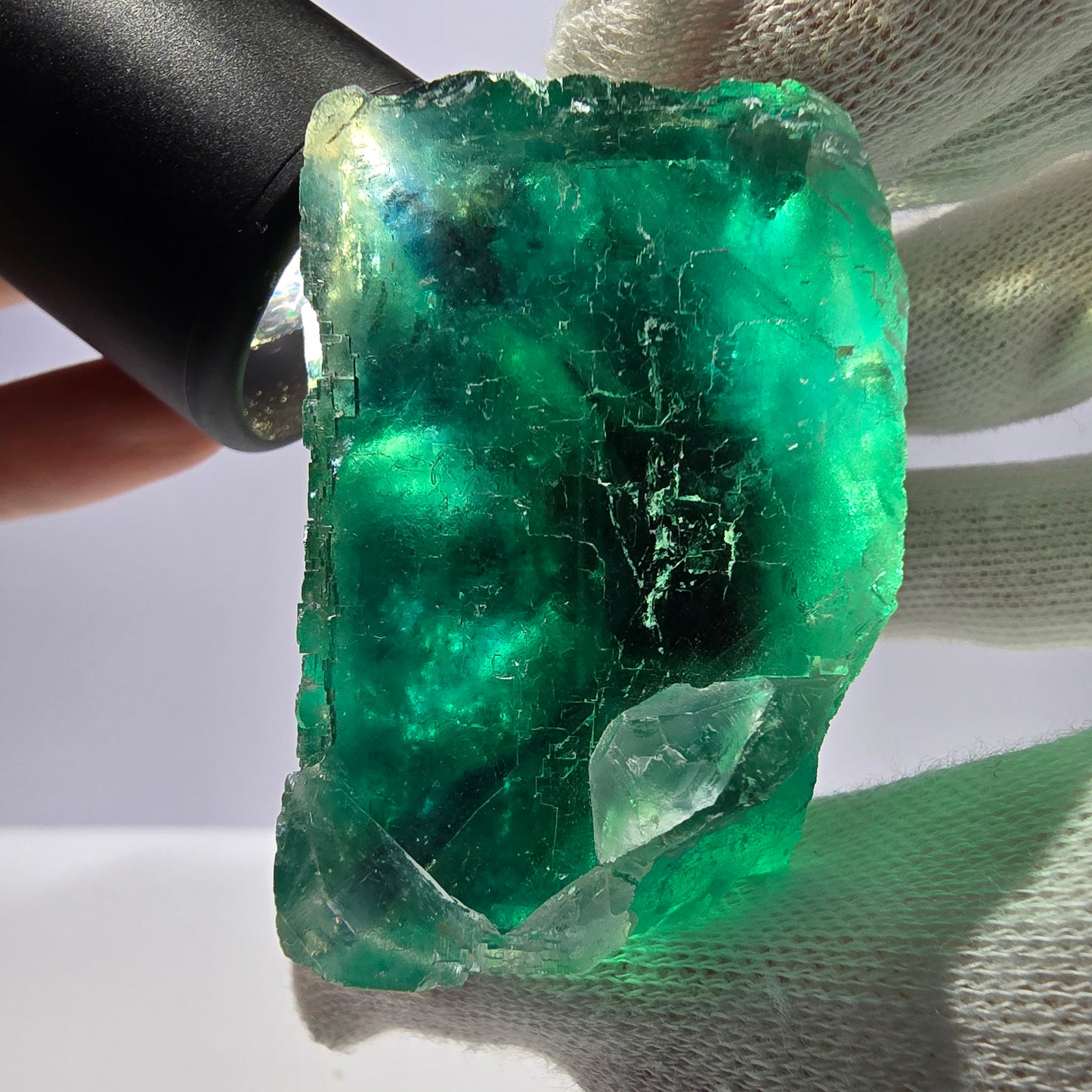 Rare spécimen de cube de fluorite fantôme, parqueté vert Okorusu, Namibie, 63 x 55 x 41 mm
