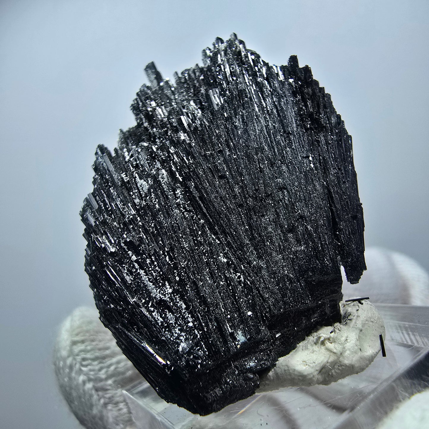 Schöne Schörl Turmalin, Quarz Stufe Erongo, Namibia 40*39*24mm