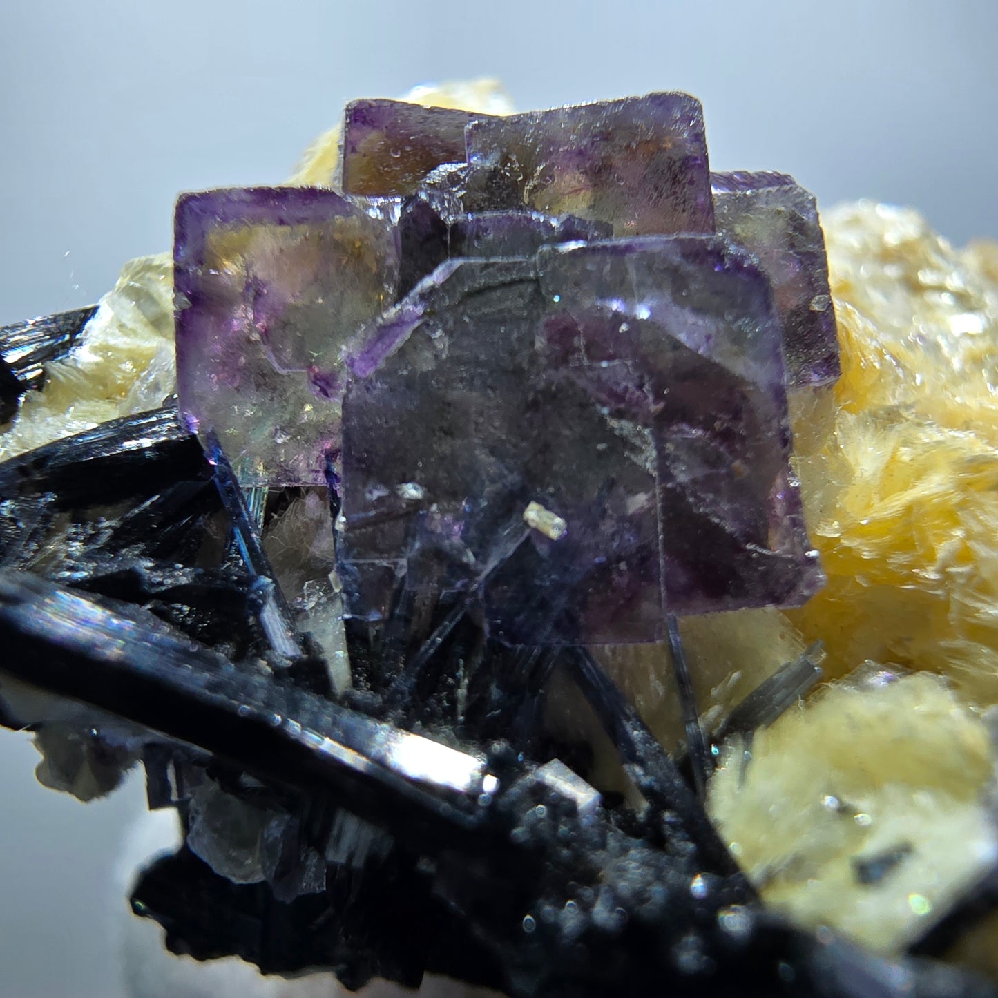 Colorful Phantom Fluorite Cubes Muscovite Schorl Tourmaline Erongo, Namibia 41*33*26mm