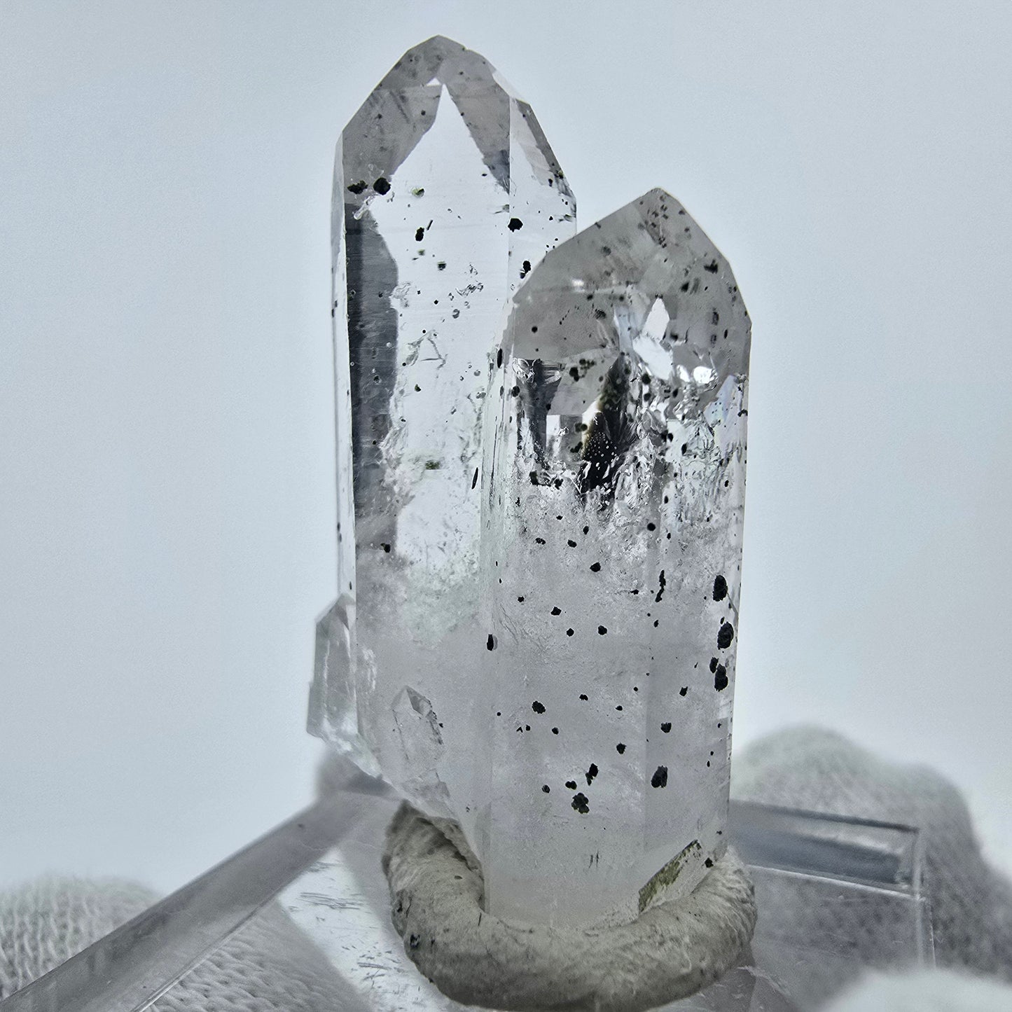Klarer Phantom Hämatit Quarz Kristall Streep Mine, Goboboseb, Namibia 34*15*11mm