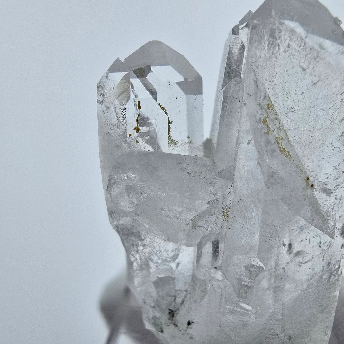 Quarz mit Analcim, Epidot Stufe Streep Mine, Goboboseb, Namibia 40*23*17mm