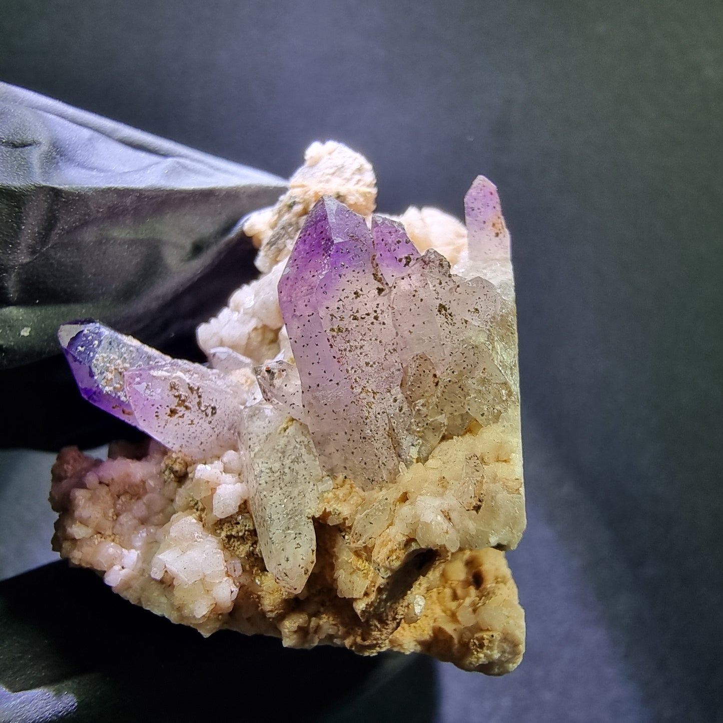 Seltene Brandberg Amethyst Stufe 47*32*30mm Brandberg, Namibia Sammlung