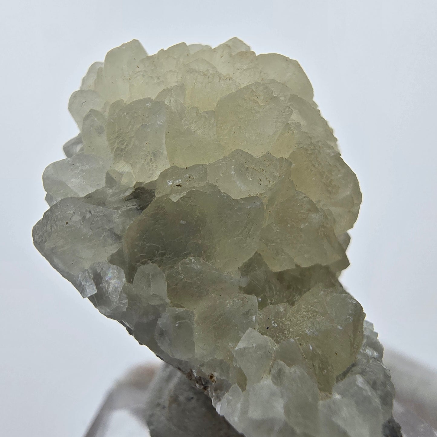 UV Calcit auf Amethyst Streep Mine Goboboseb Namibia 38*25*27mm Sammlung