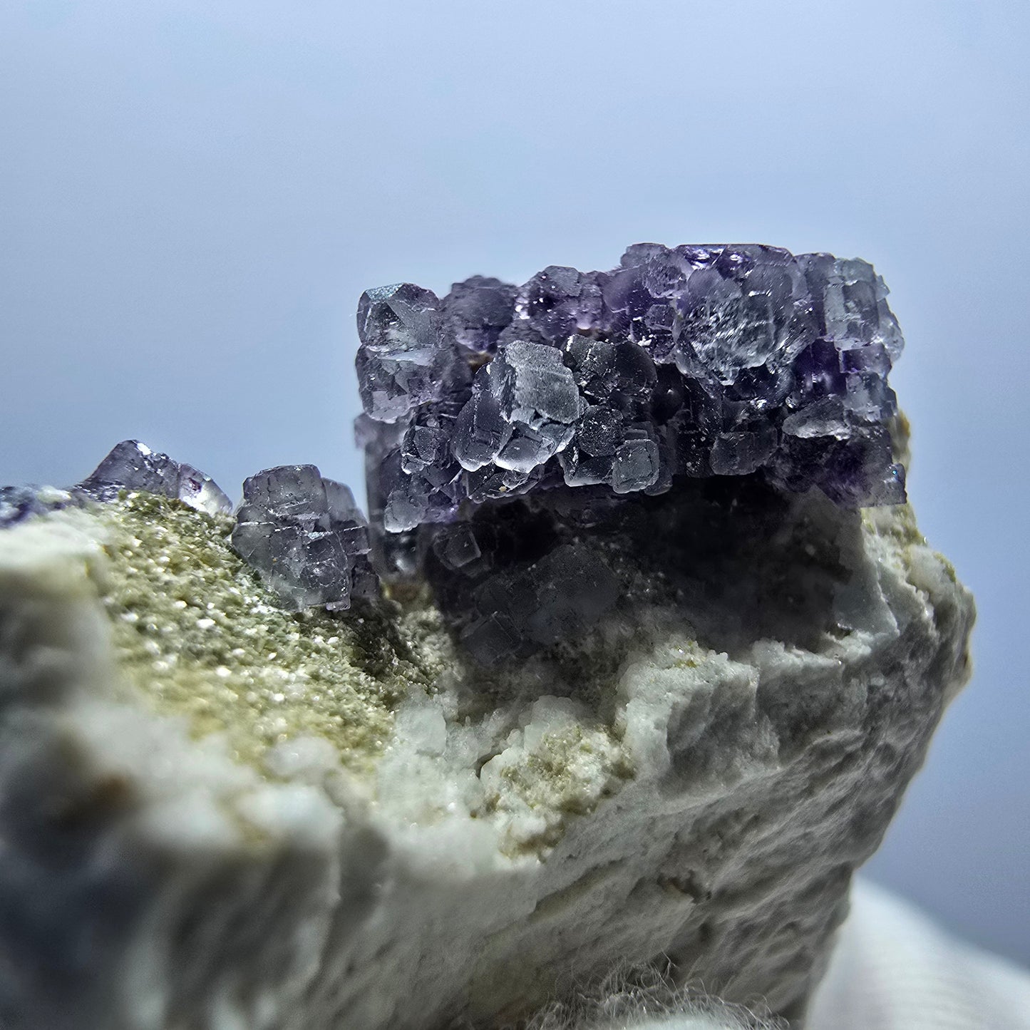 Cube de fluorite fantôme, muscovite, spécimen d'orthose, Erongo, Namibie, 56 x 44 x 28 mm