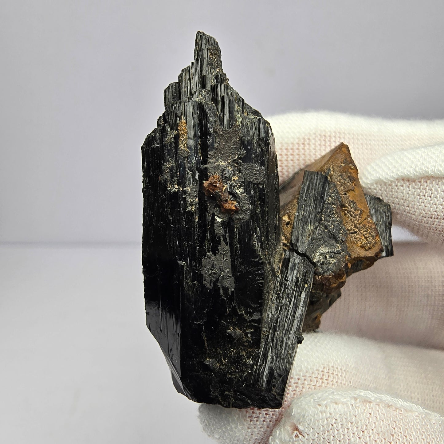 Schörl Turmalin, Eisen Fluorit Oktaeder Stufe Erongo Namibia 39*36*29mm Sammlung