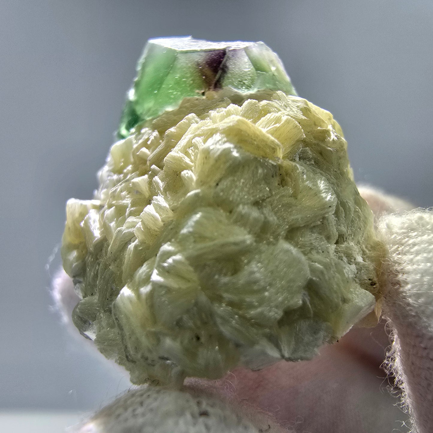 Phantom Fluorit Würfel, Muskovit Stufe Erongo, Namibia 28*21*18mm Sammlung