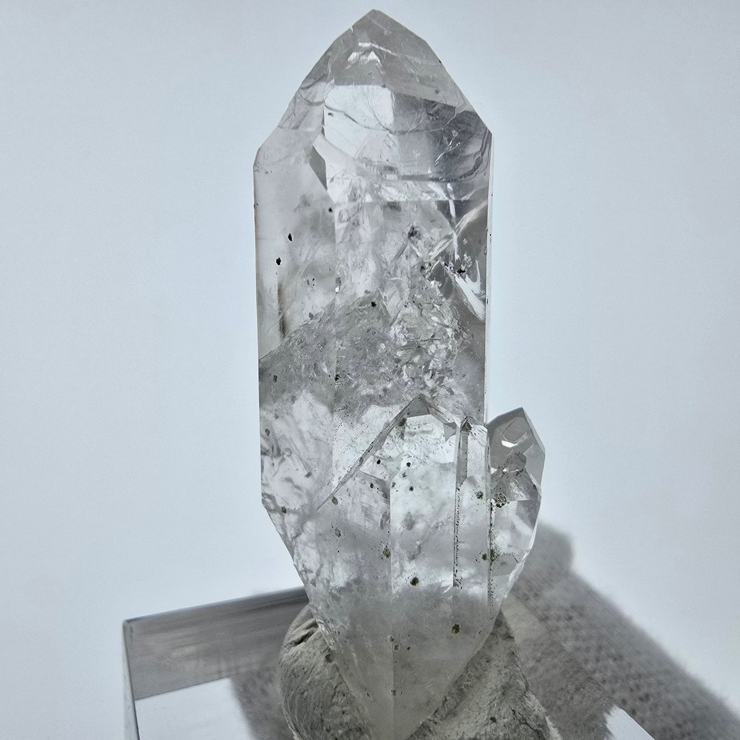 Klarer Phantom Hämatit Quarz Kristall Streep Mine, Goboboseb, Namibia 42*15*15mm