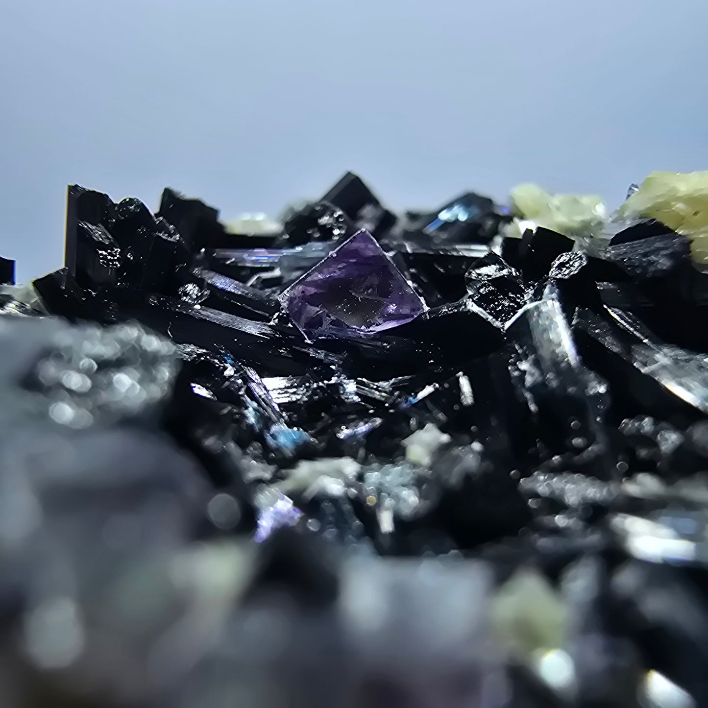 Colorful Phantom Fluorite Cubes Schorl Tourmaline Muscovite Erongo, Namibia 60*52*41mm