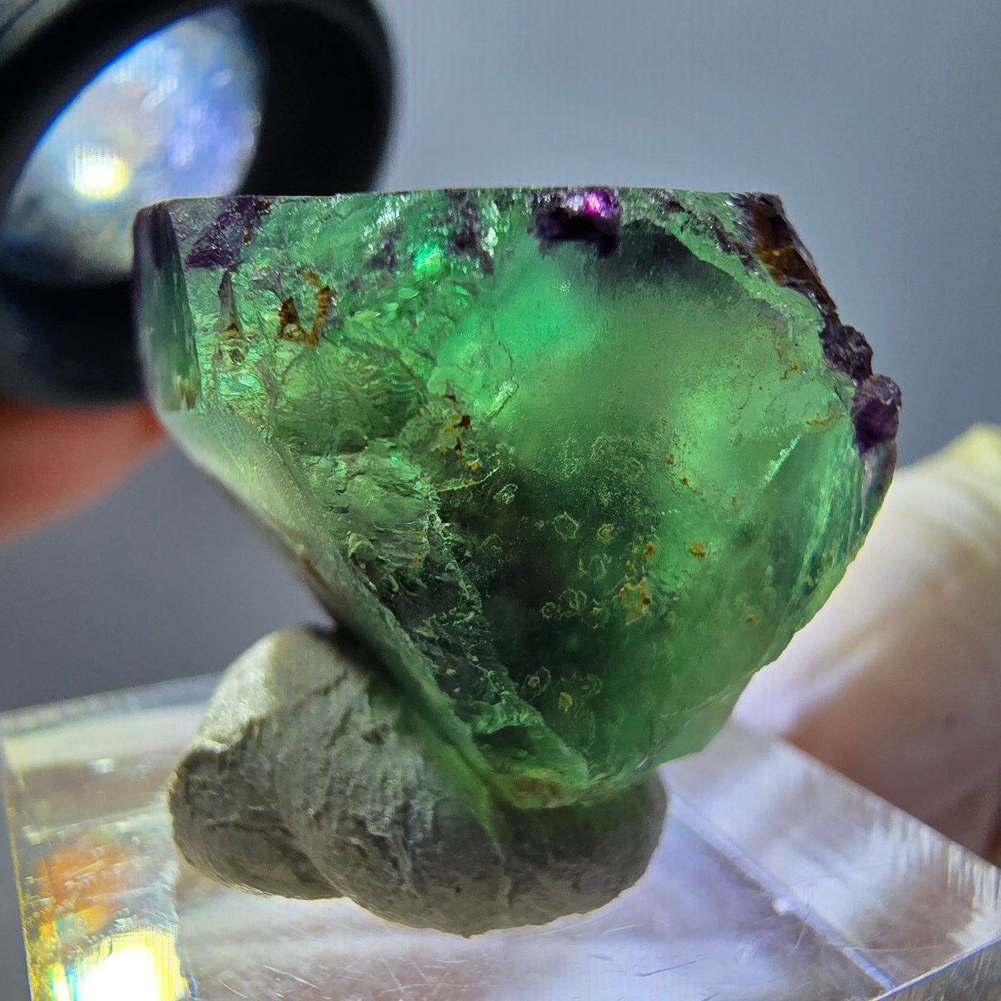 Cube de fluorite fantôme parqueté, zonal, vert violet Okorusu, Namibie 22*21*19mm
