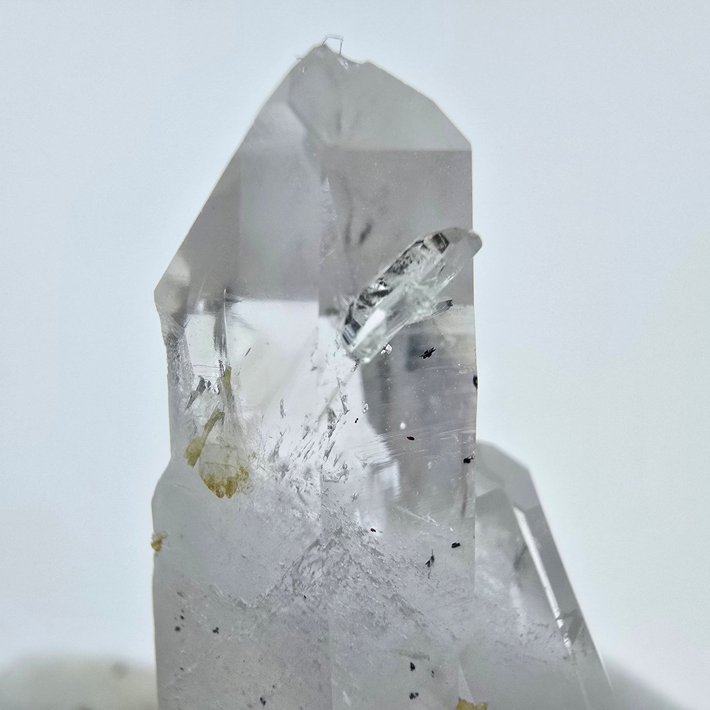Klarer Phantom Hämatit Quarz Kristall Streep Mine, Goboboseb, Namibia 34*16*11mm
