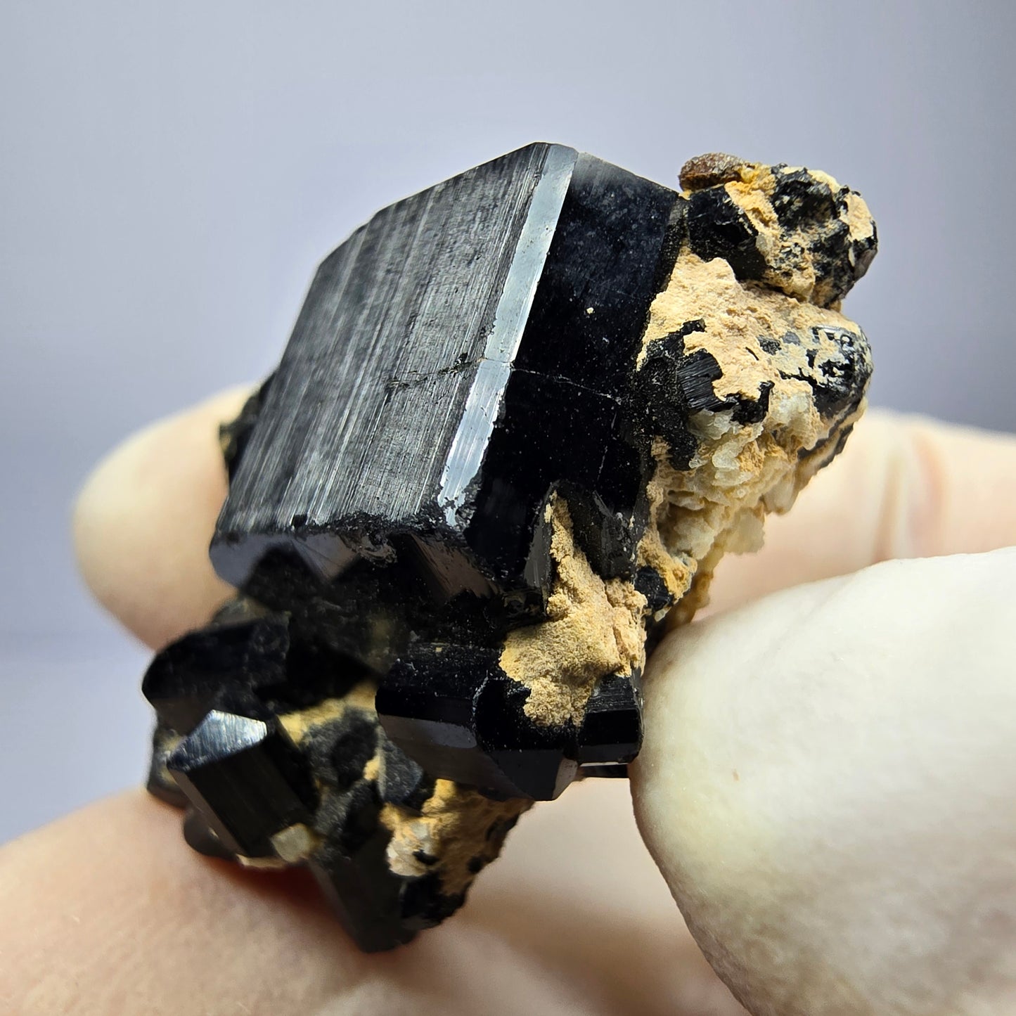Symm. Schörl Turmalin Orthoklas Stufe Erongo, Namibia 31*26*15mm Sammlung