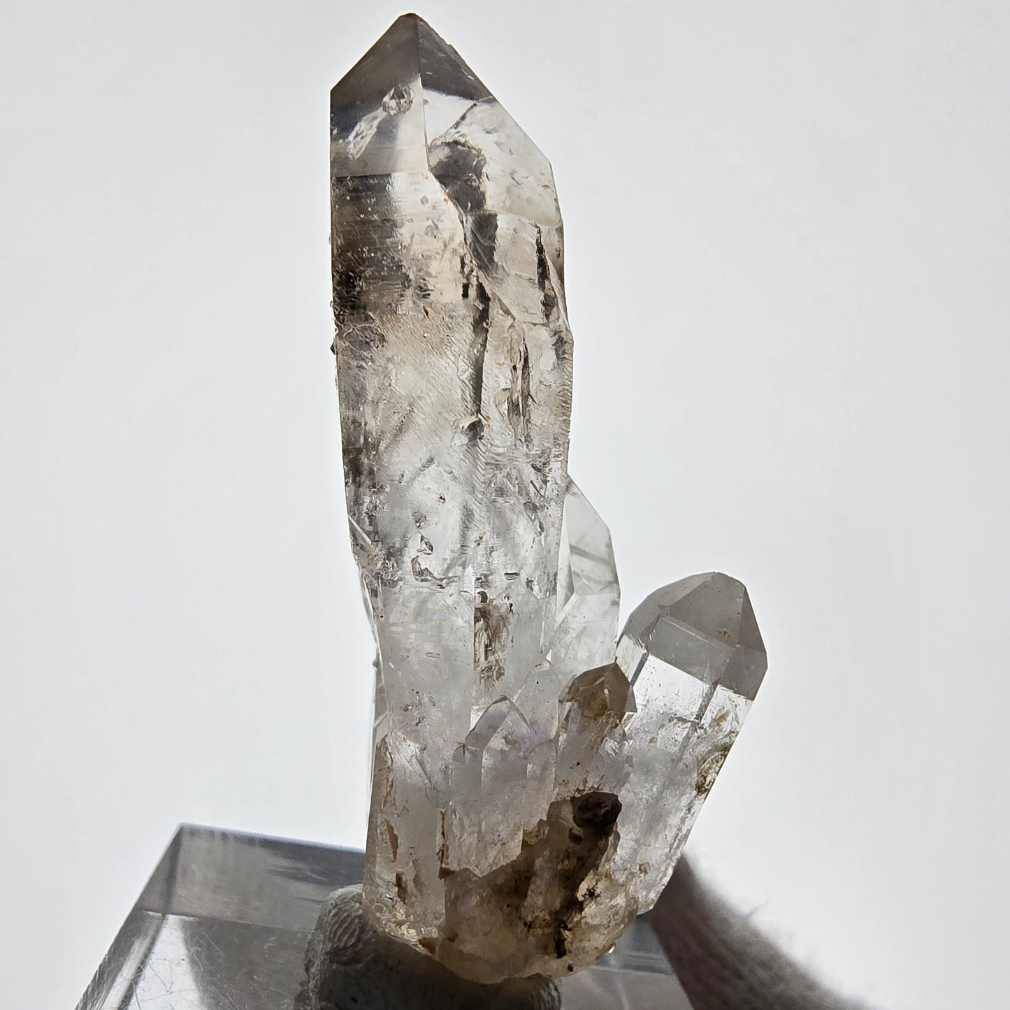 Sceptre DT en quartz fumé squelette Enhydro, 2x Bubble Valentine Pocket, Namibie 49 x 19 x 17 mm