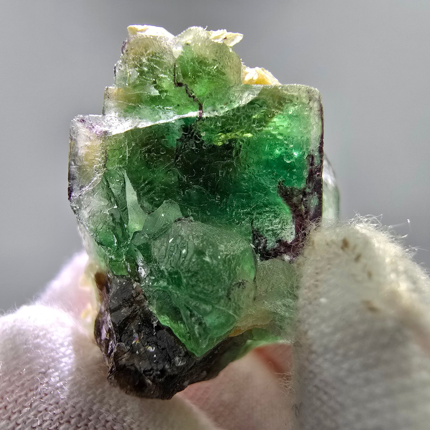 Phantom Fluorit Würfel, Muskovit Stufe Erongo, Namibia 27*20*20mm Sammlung