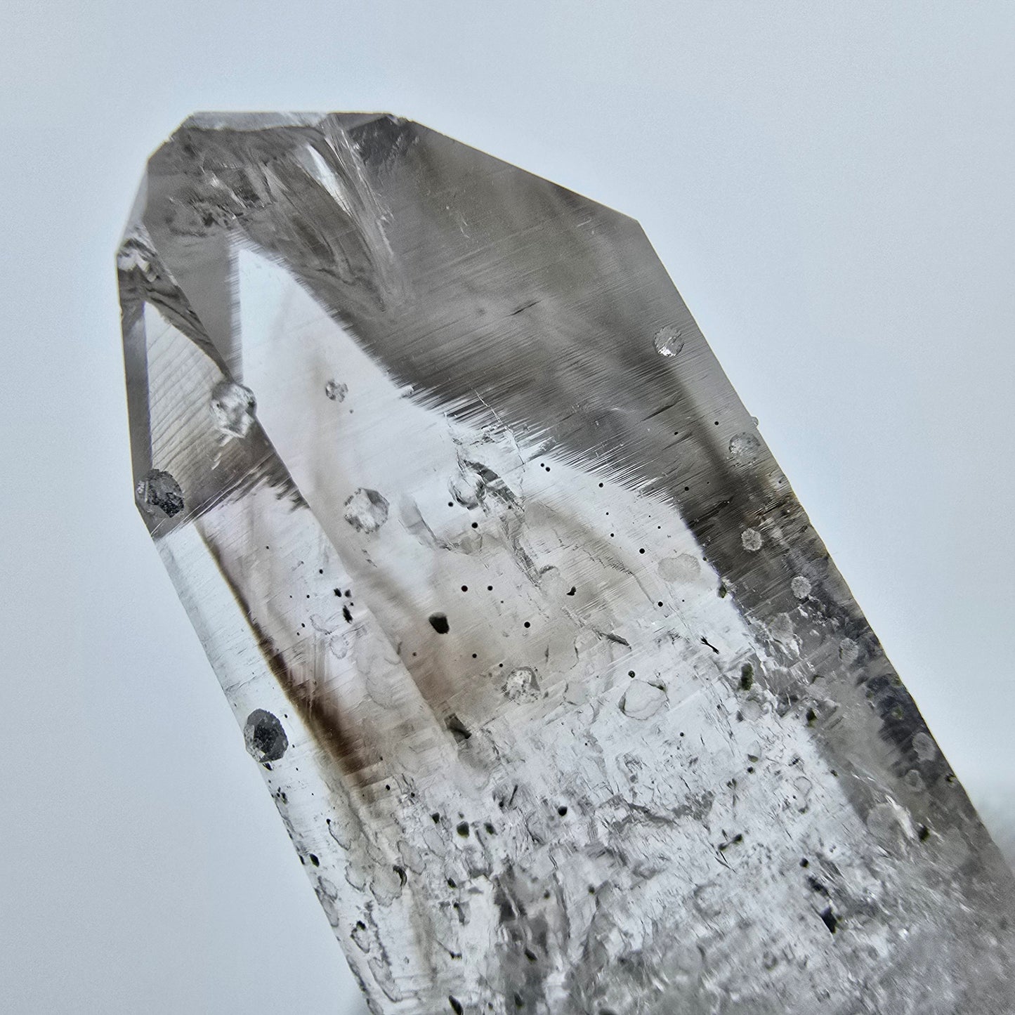 Enhydro Phantom Quarz, Analcim 2x Blase Streep Mine Goboboseb Namibia 40*20*13mm