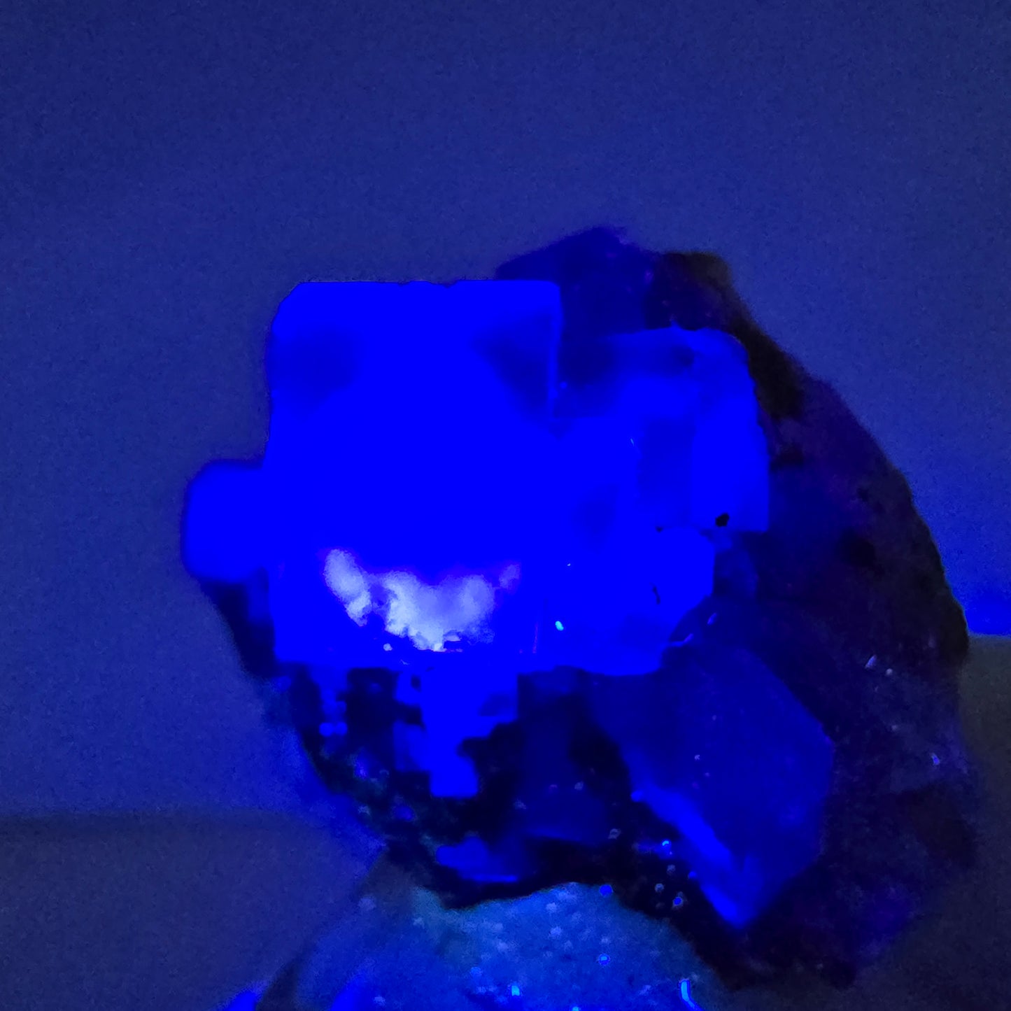 Seltene UV Phantom Fluorit Würfel Stufe lila grün Brandberg, Namibia 33*28*15mm