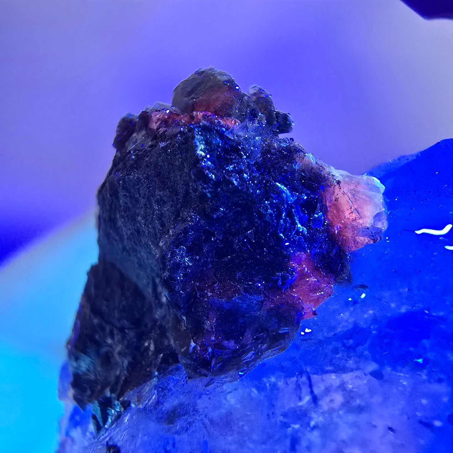 Skeleton Phantom Amethyst Scepter, UV Calcite Valentine Pocket, Namibia 60*30*23mm