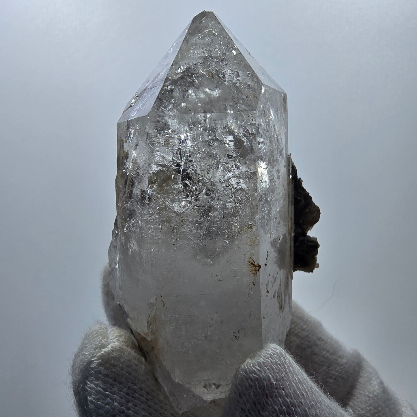 Goboboseb de poche Phantom Smoky Quartz UV Calcite Stage Valentine Namibie 65 x 42 x 37 mm