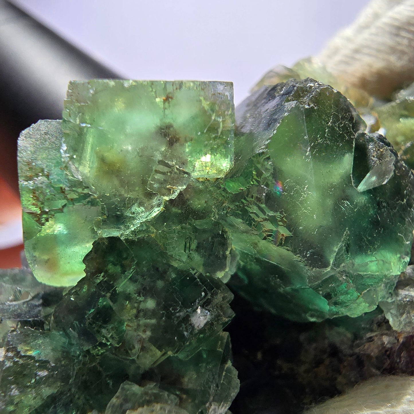 Phantom Fluorit Würfel Stufe parkettiert mit Quarz Okorusu Namibia 70*42*32mm