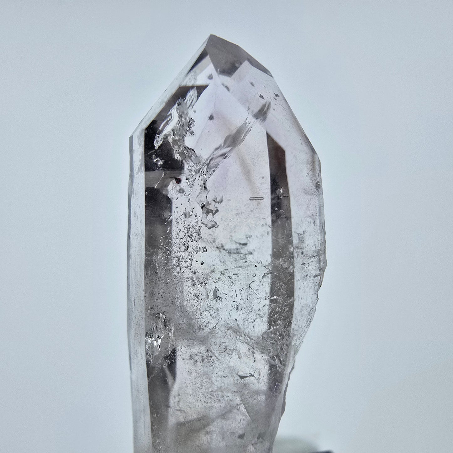 Cristal d'améthyste hématite fantôme Streep Mine, Goboboseb, Namibie 36 x 12 x 9 mm