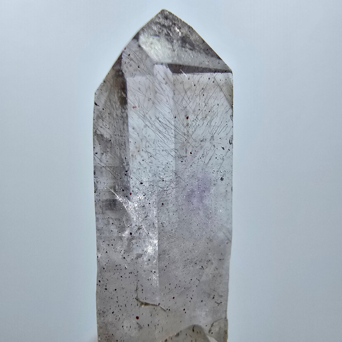 Pointe d'améthyste fantôme de Goboboseb, Namibie, 35 x 12 x 9 mm