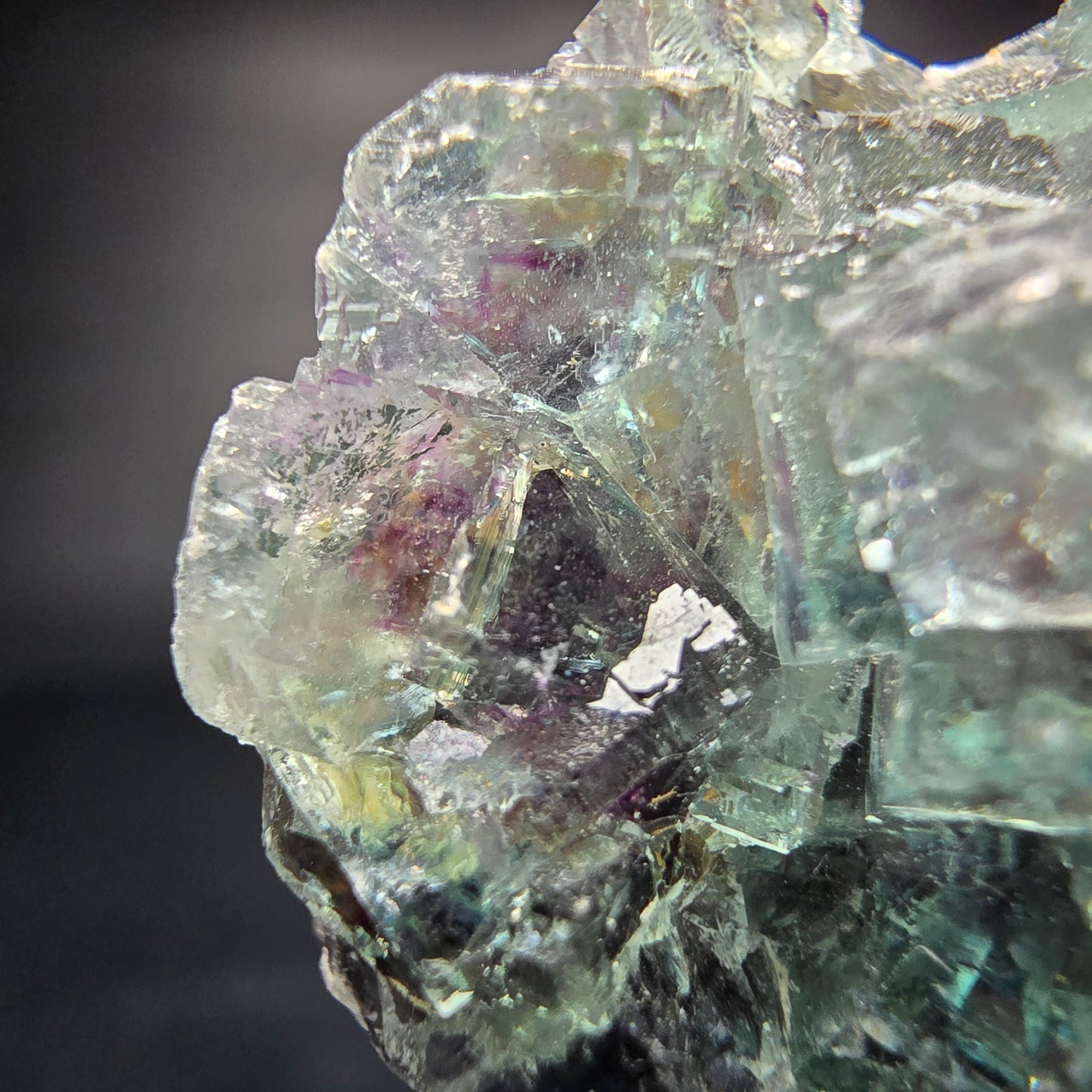 Cube de fluorite fantôme transparent, vert Okorusu, Collection namibie 45x32x32mm