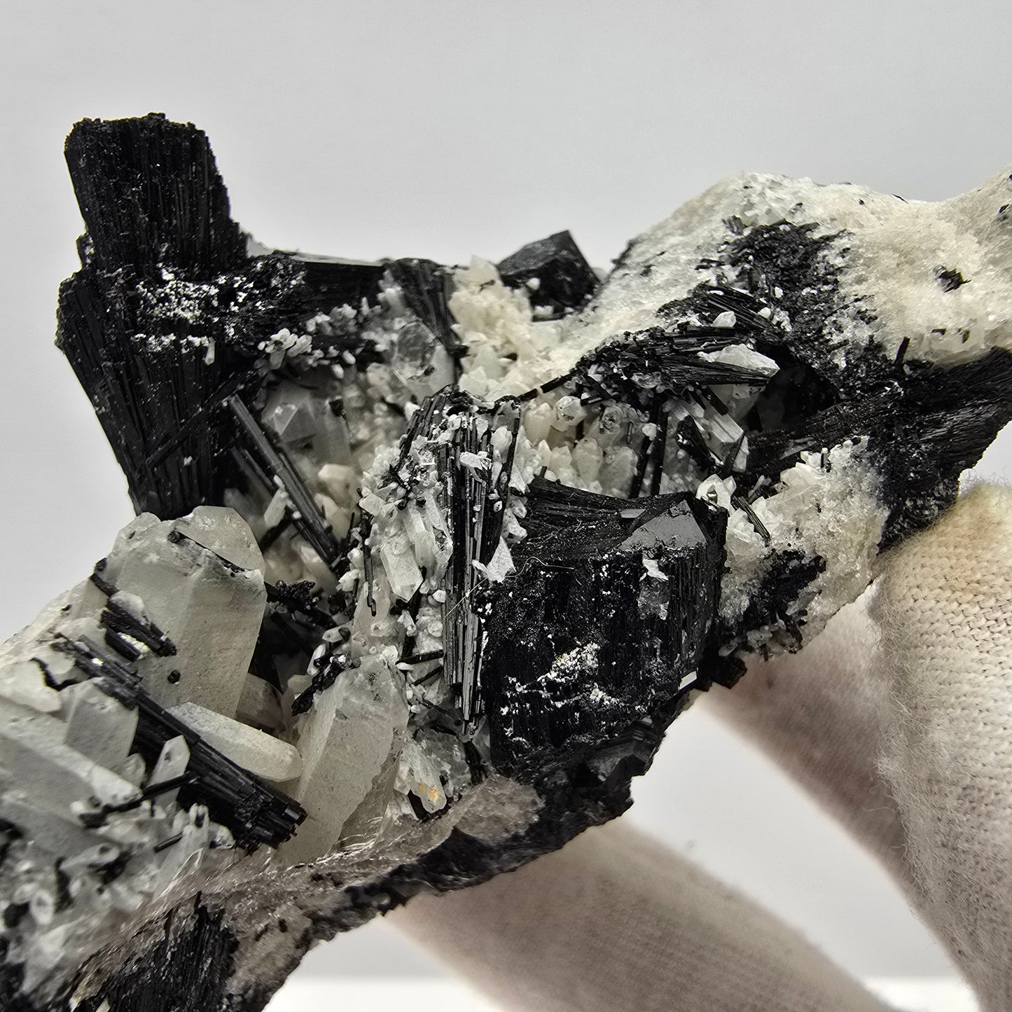 Seltene Schörl Turmalin, Quarz Stufe Erongo, Namibia 74*54*52mm Sammlung