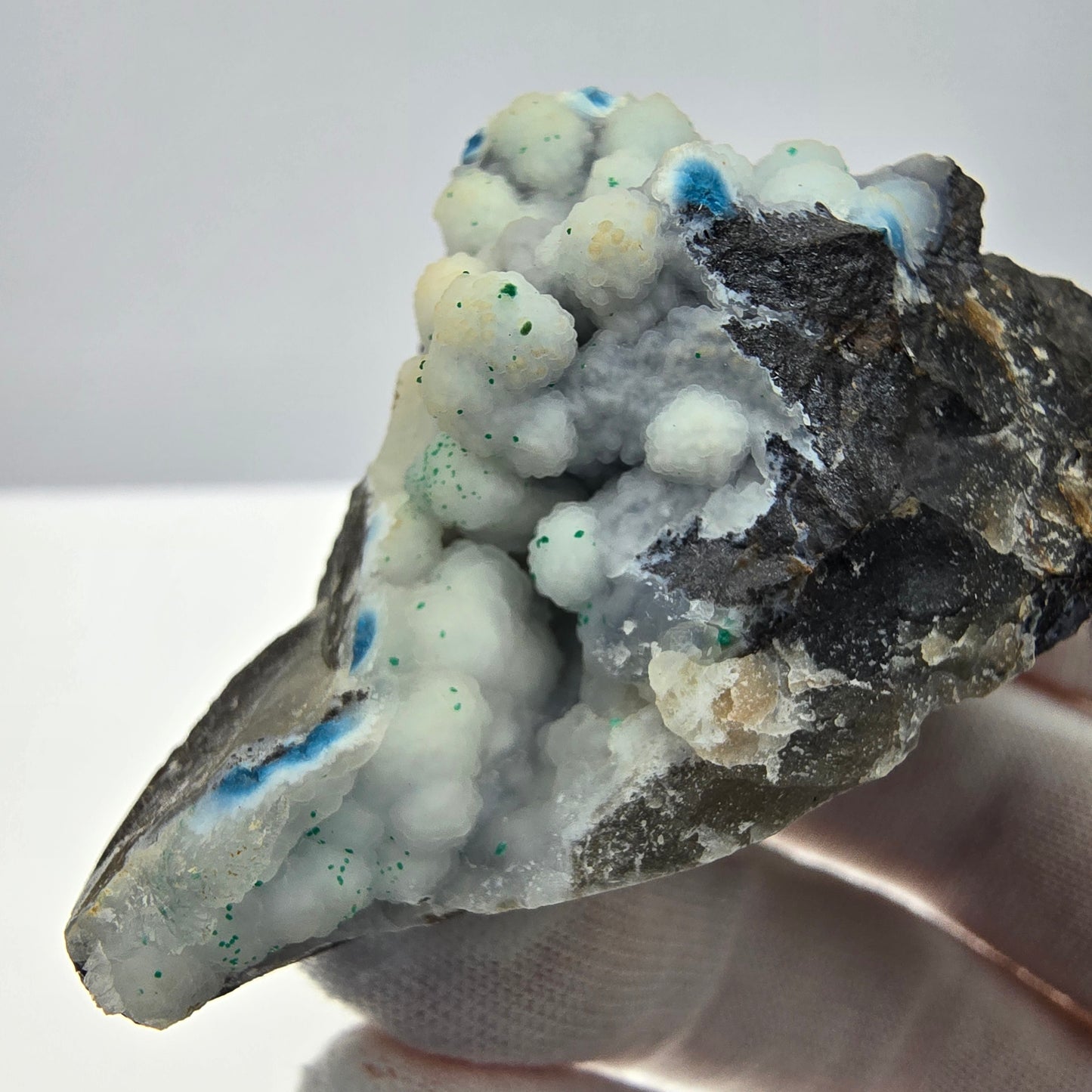 Seltene Shattuckit Kugel Kristalle mit Dioptas Kaokoveld, Namibia 65*37*34mm
