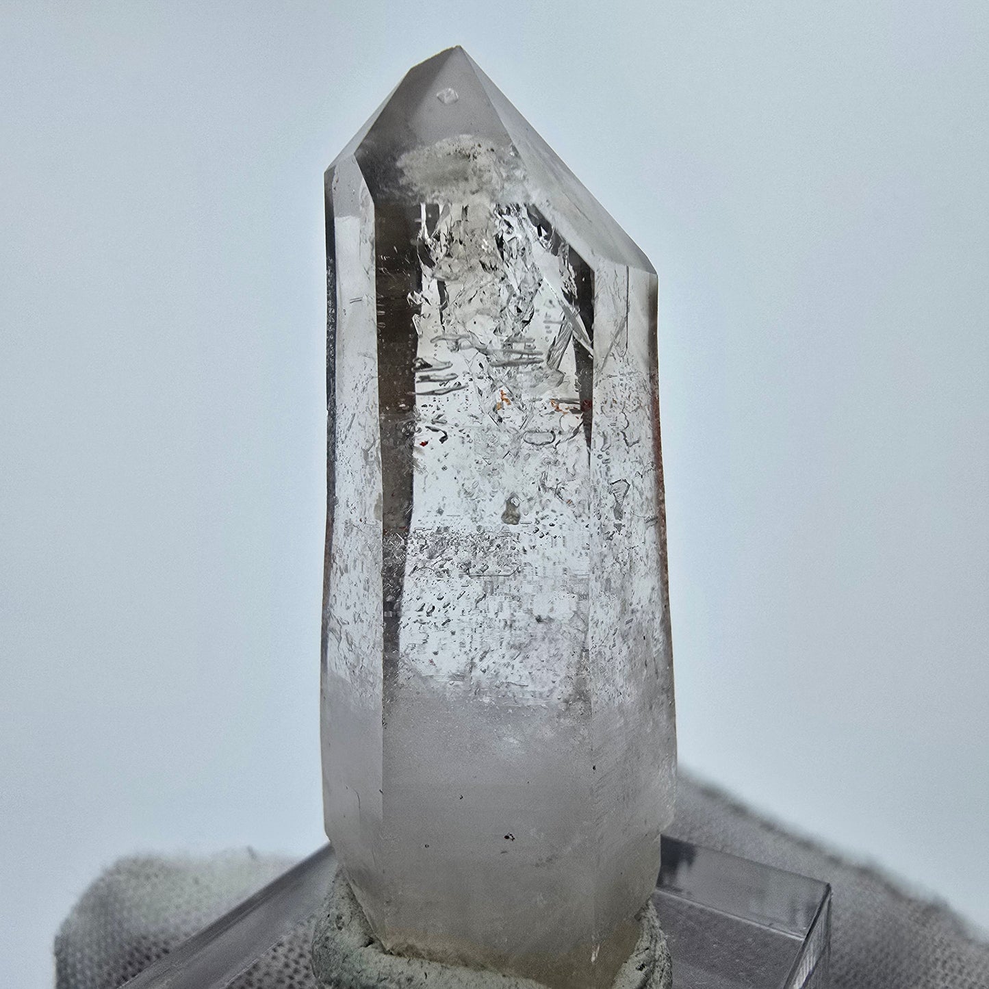 Pointe de sceptre en quartz fumé Enhydro transparent 1x Bubble Goboboseb, Namibie 46*19*16mm