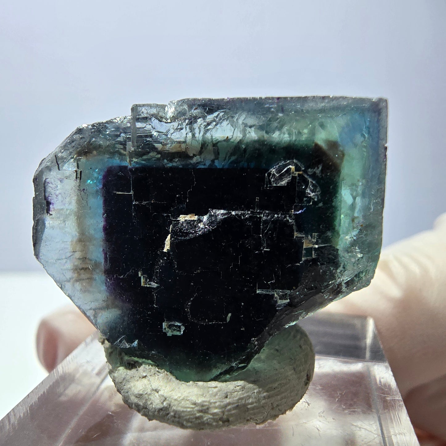 Phantom Fluorite cube parquetted, green purple Okorusu, Namibia 27*22*21mm
