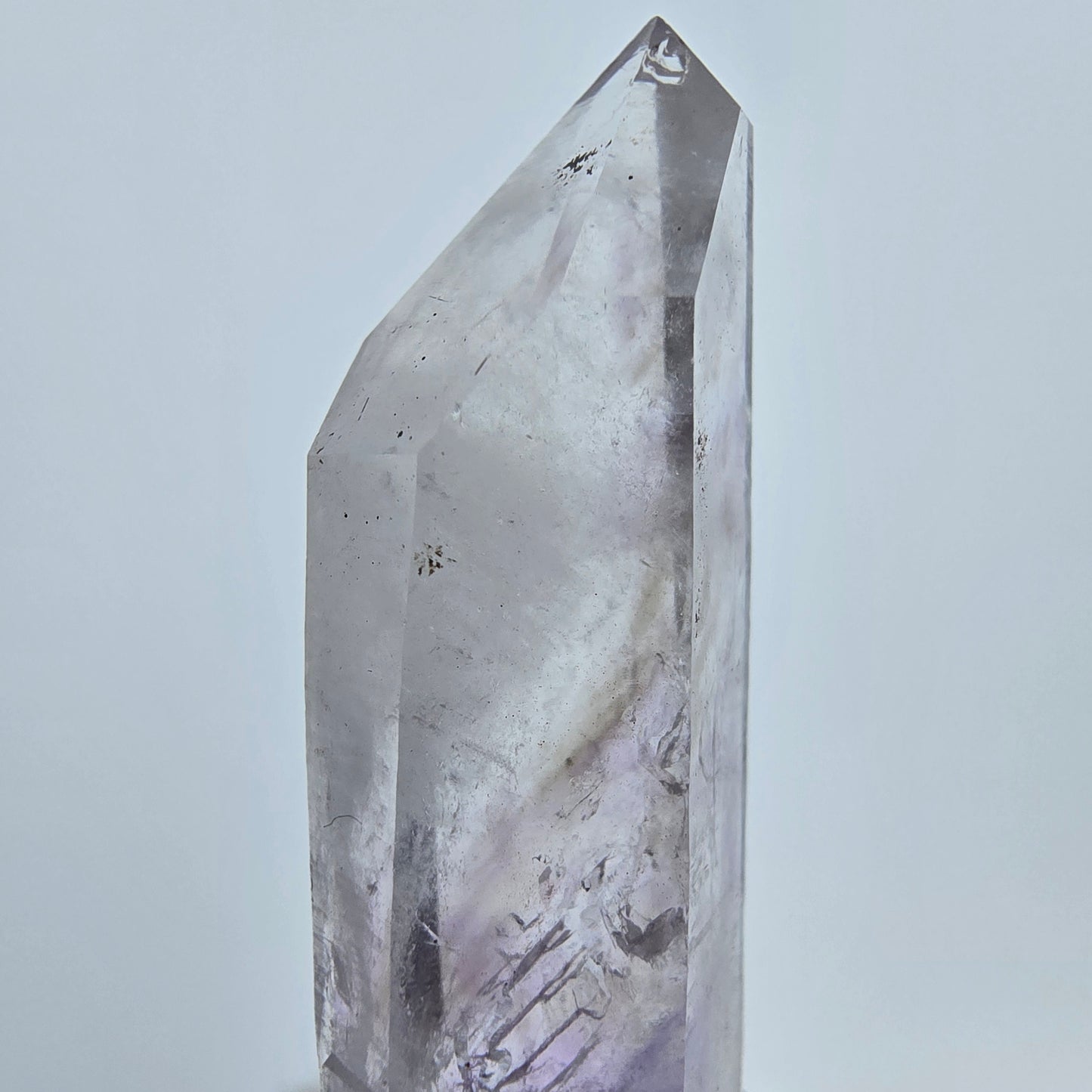 Enhydro Phantom Amethyst Zepter, 1x Blase Goboboseb Namibia 45*14*11mm, Sammlung