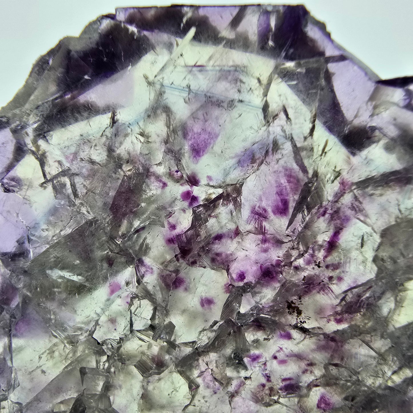 Seltene Phantom Fluorit Scheibe lila gelb Okorusu, Namibia 52*49*7mm Sammlung