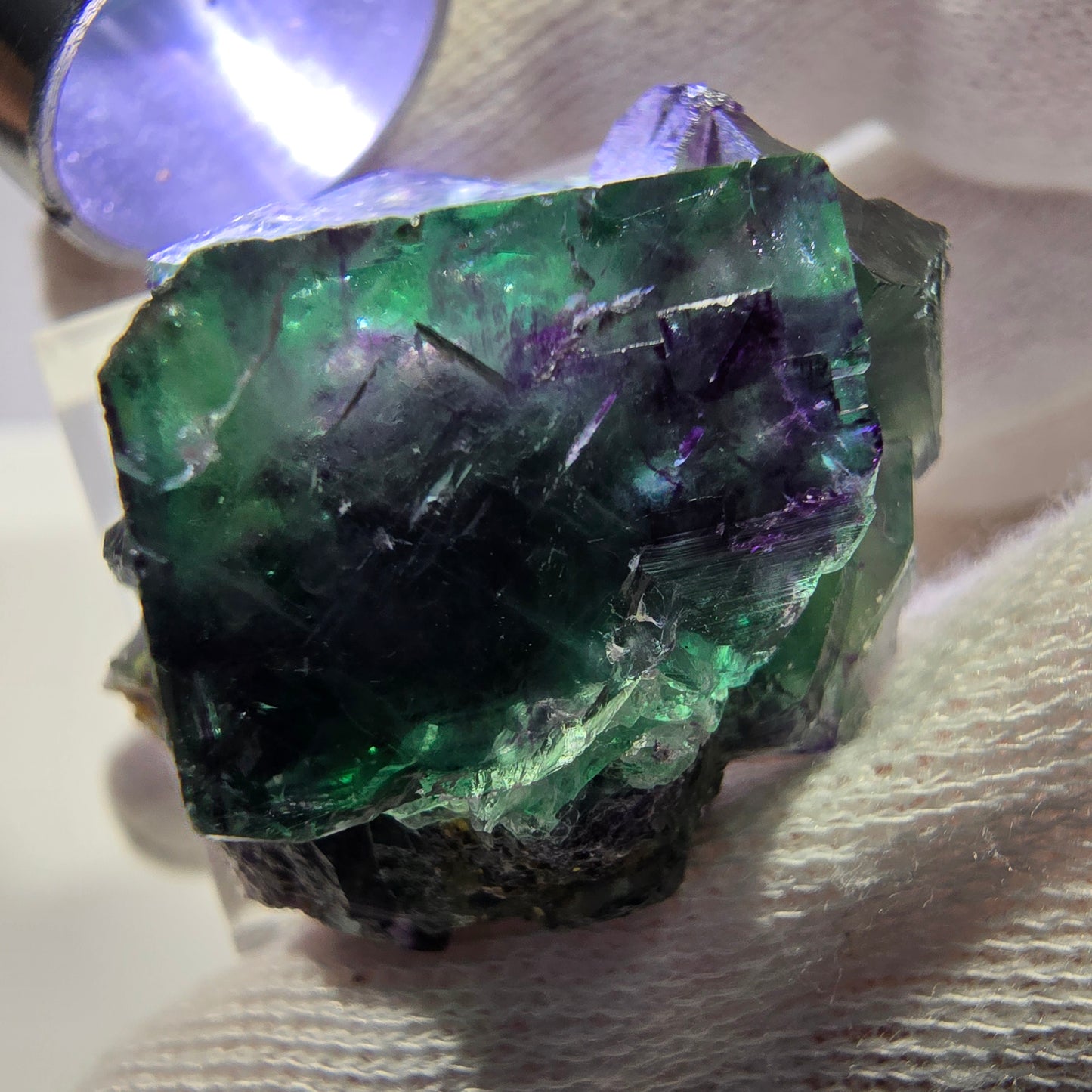 Spécimen zonal de cube de fluorite fantôme, vert violet, Okorusu, Namibie, 36 x 27 x 23 mm