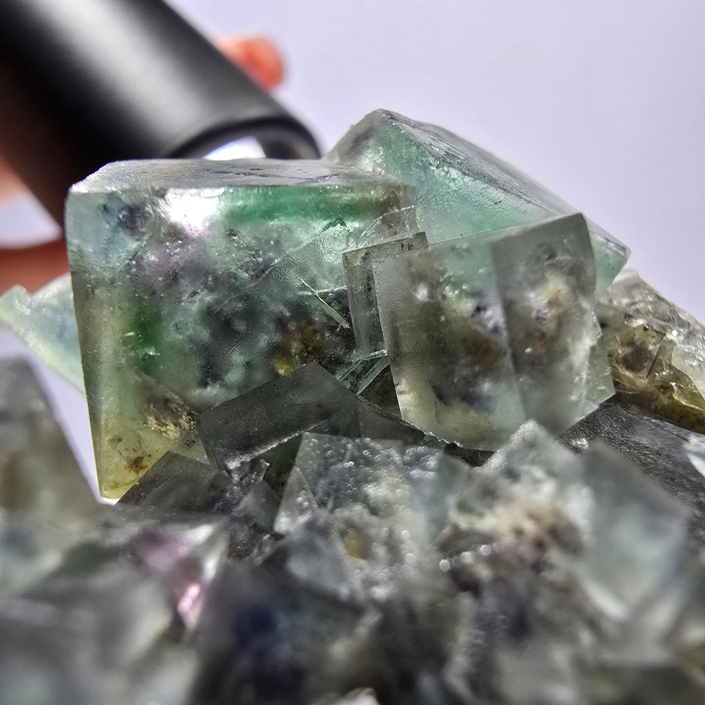 Rare spécimen de cube de fluorite fantôme, vert violet Okorusu Namibie 62*48*32mm