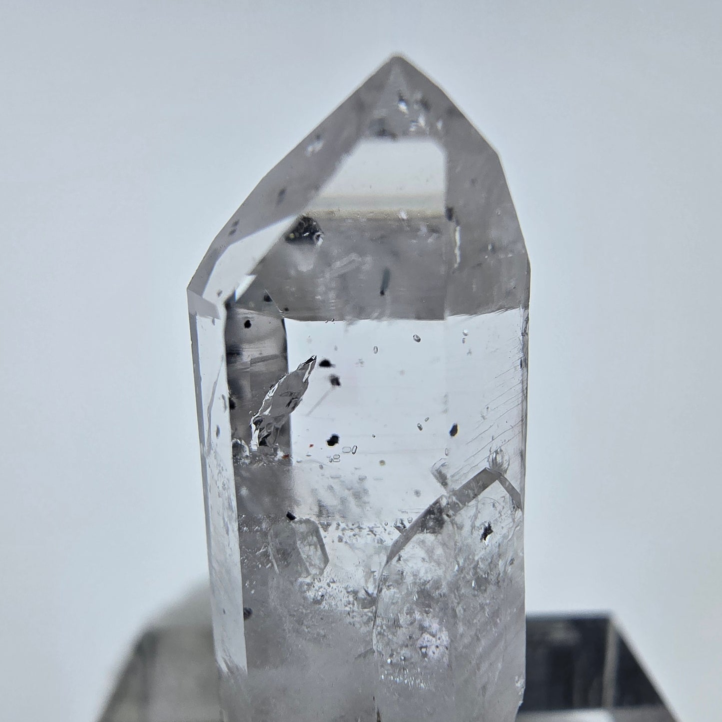 Klarer Phantom Hämatit Quarz Kristall Streep Mine, Goboboseb, Namibia 30*10*10mm