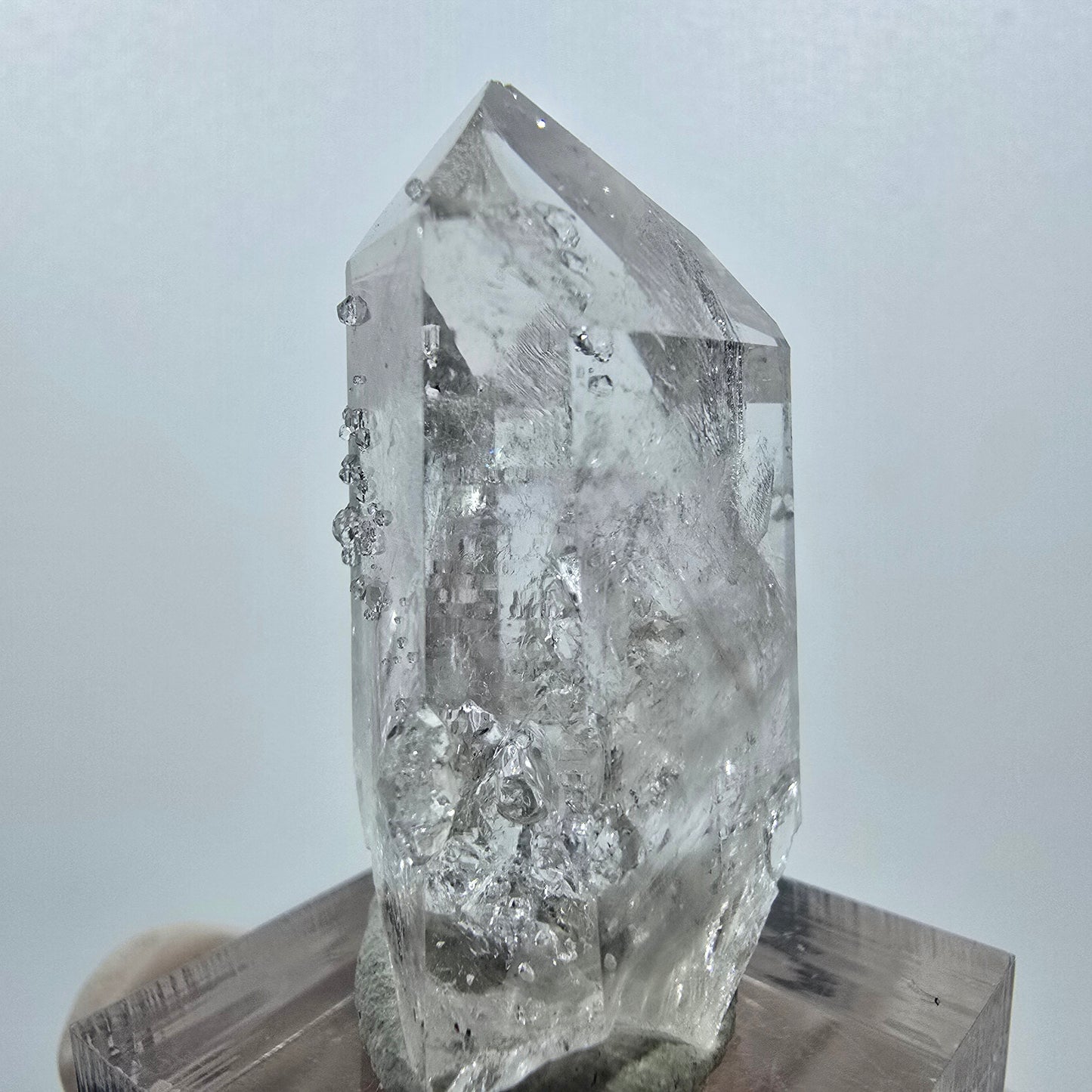 Enhydro Quarz mit Analcim, 2x Blase Streep Mine, Goboboseb, Namibia 38*24*15mm