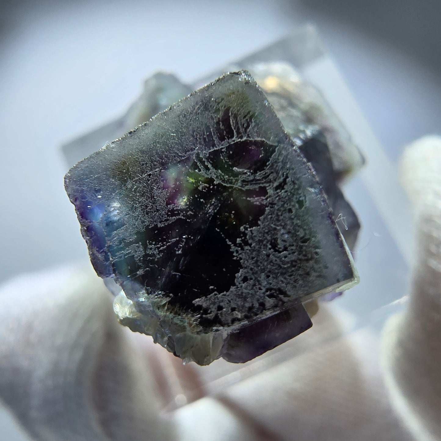 Spécimen de cube de fluorite fantôme coloré, vert violet jaune, Erongo, Namibie 29 x 20 x 14 mm