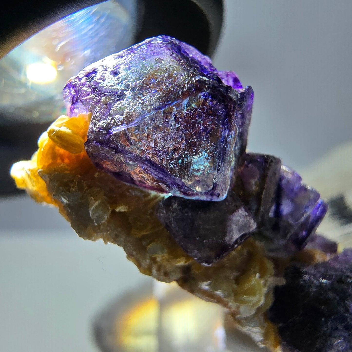 Bunte Phantom Fluorit Würfel, Muskovit Stufe Erongo, Namibia 32*17*15mm