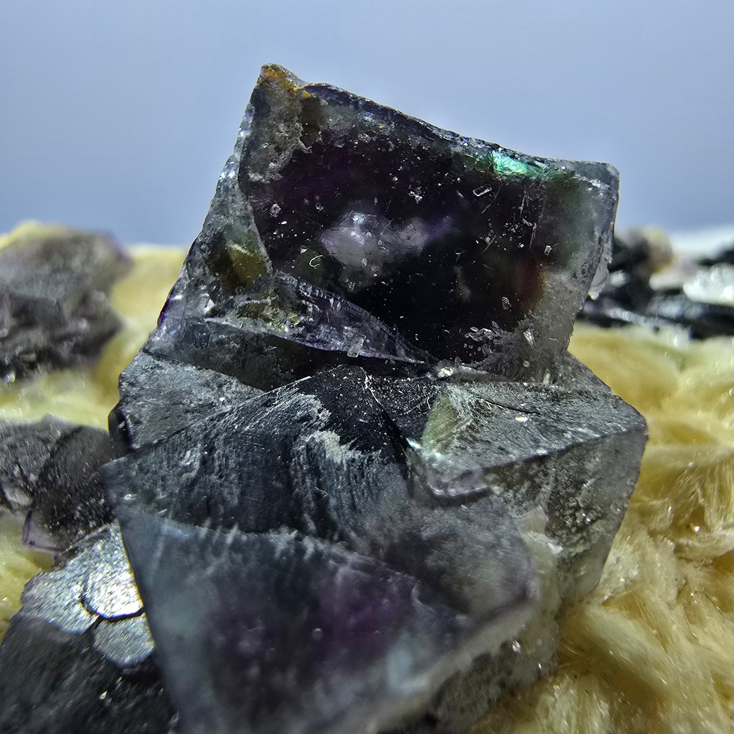 Colorful Phantom Fluorite Cubes Schorl Tourmaline Muscovite Erongo, Namibia 59*41*38mm