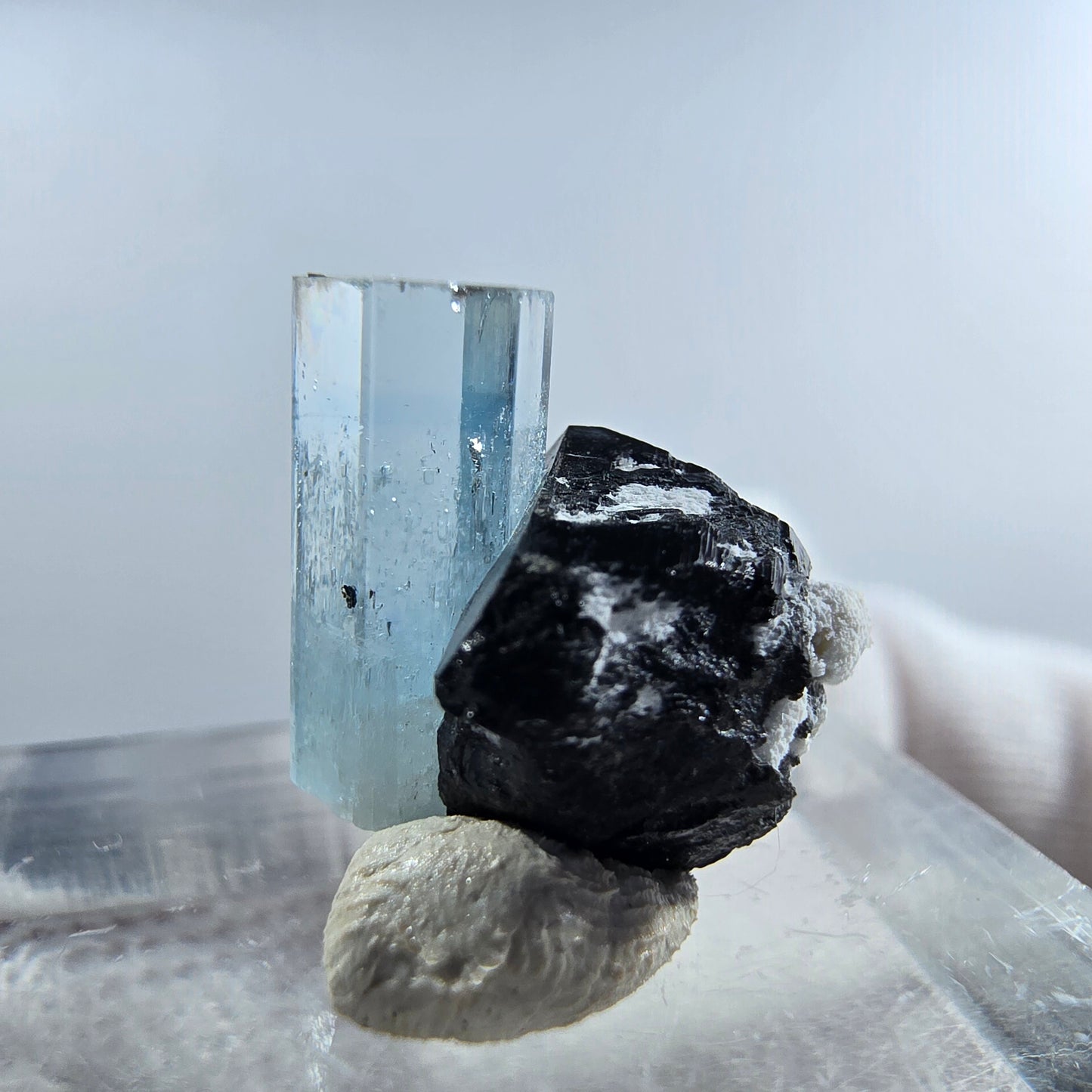 Aigue-marine Setlene, tourmaline Schörl stade Erongo, Namibie 13*14*10mm