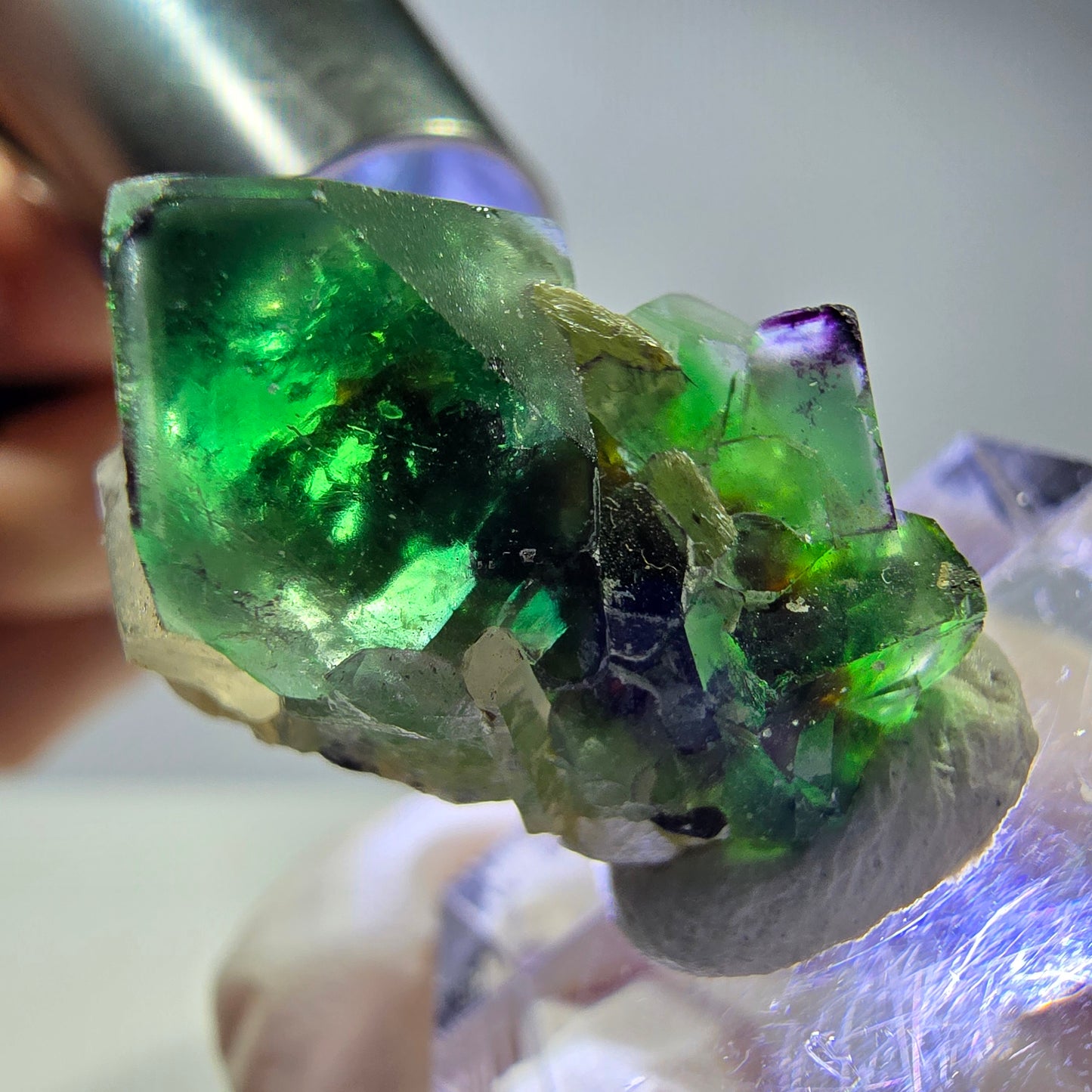 Fluorite fantôme, quartz fumé, hyalite, tourmaline Schörl, muscovite, Erongo, Namibie, 24 x 15 x 16 mm
