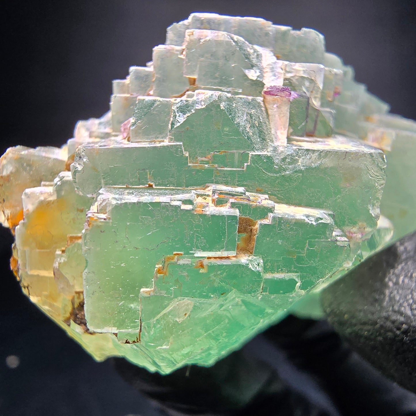 Cube de fluorite fantôme étagé vert turquoise Omehane, namibie 62*25*30mm