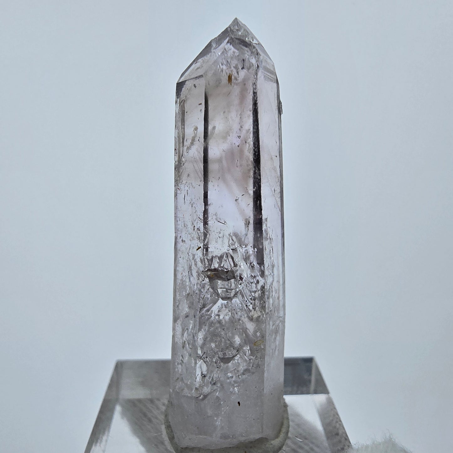 Klarer Phantom Amethyst Kristall Goboboseb, Namibia 45*11*12mm