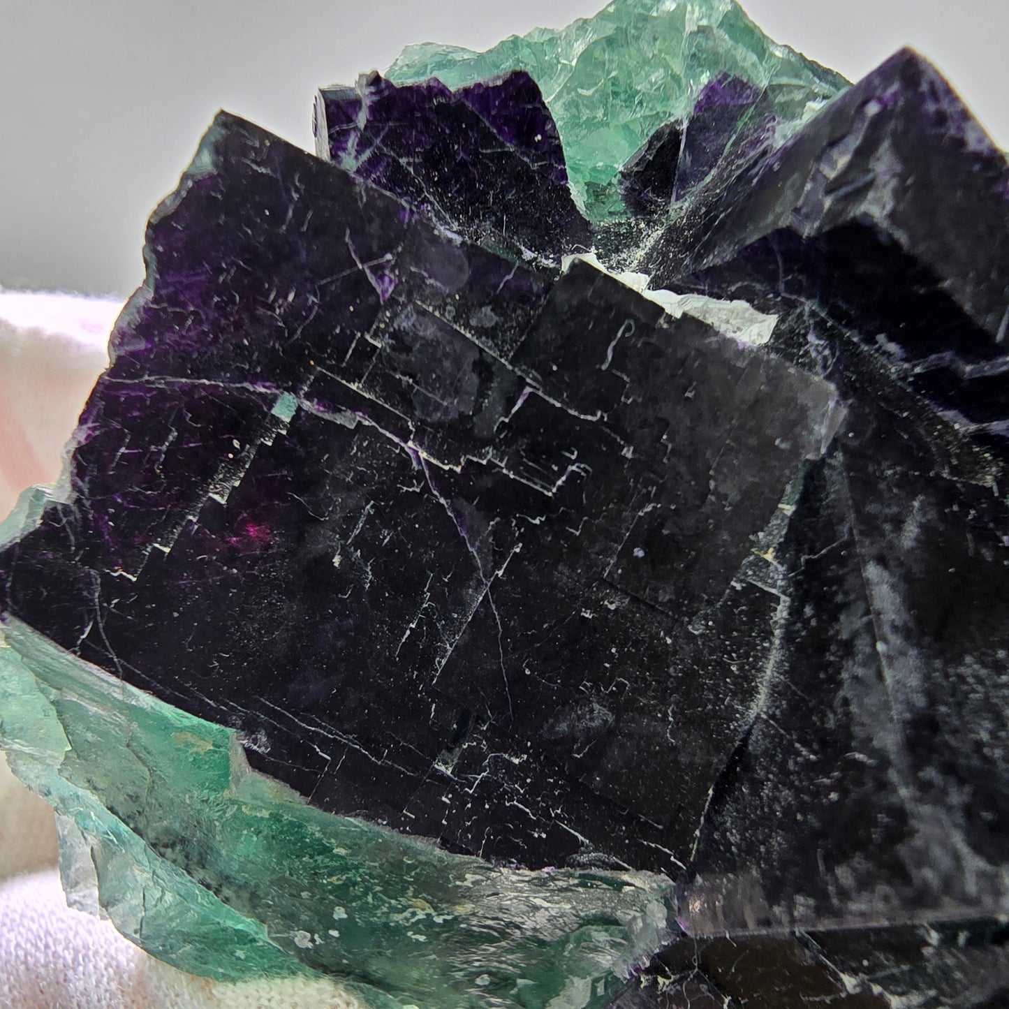 Seltene Fluorit Würfel Stufe 11:11 Angel Pocket, Okorusu Mine Namibia 83*49*48mm