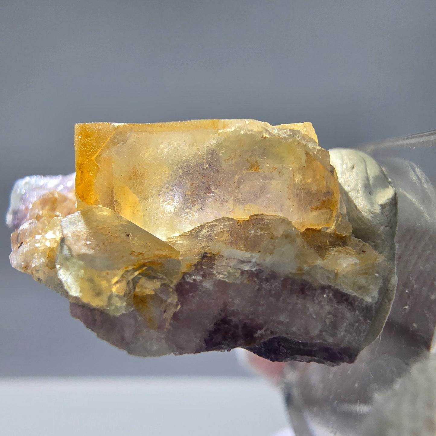 Seltene UV Phantom Fluorit Würfel Stufe lila gelb Brandberg, Namibia 30*27*14mm